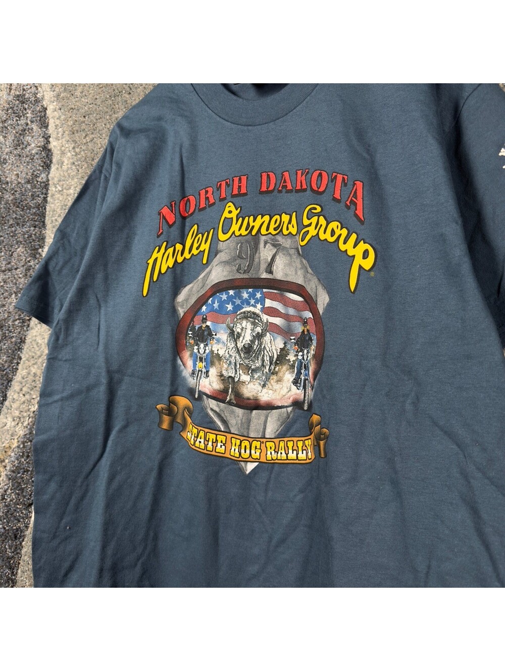 Vintage 1997 Harley Davidson HOG Rally T-Shirt Mens L Medora